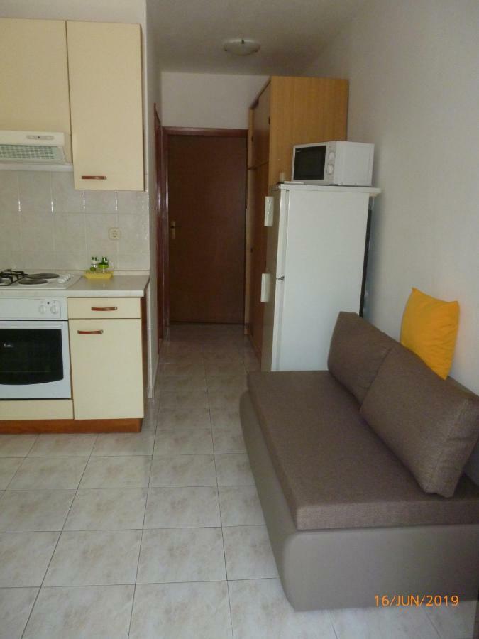 Apartman Katuri Lägenhet Labin  Exteriör bild